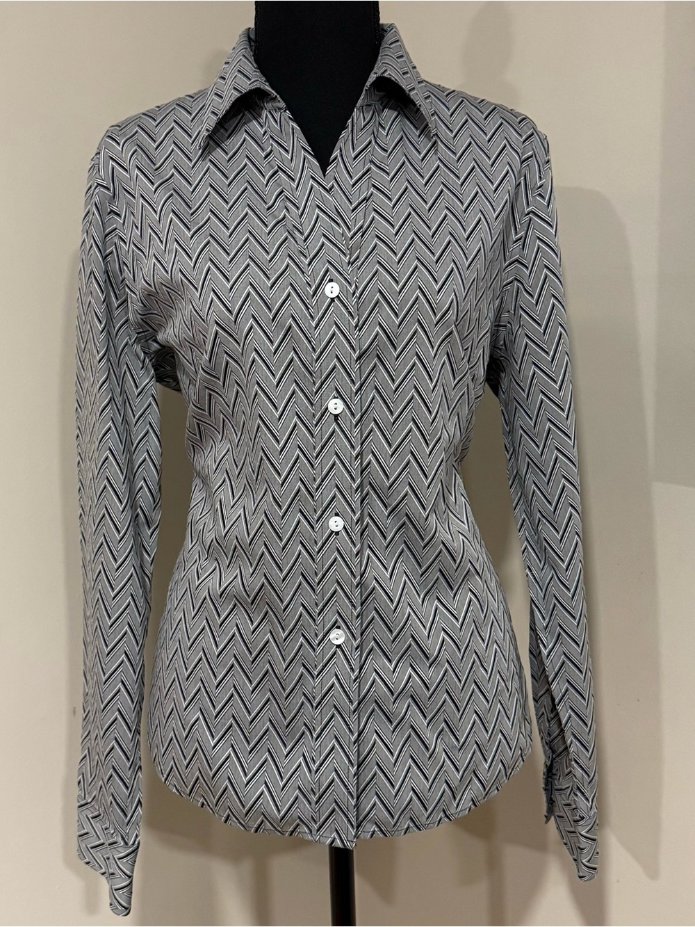 Foxcroft Non-Iron long Sleeve Button Shirt